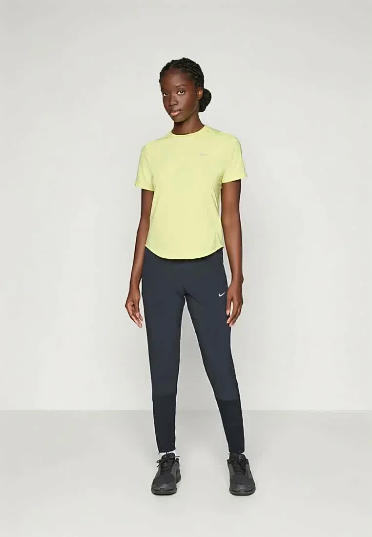 Pantalon de sport Nike Performance Noir réfléchissant Argent couleur