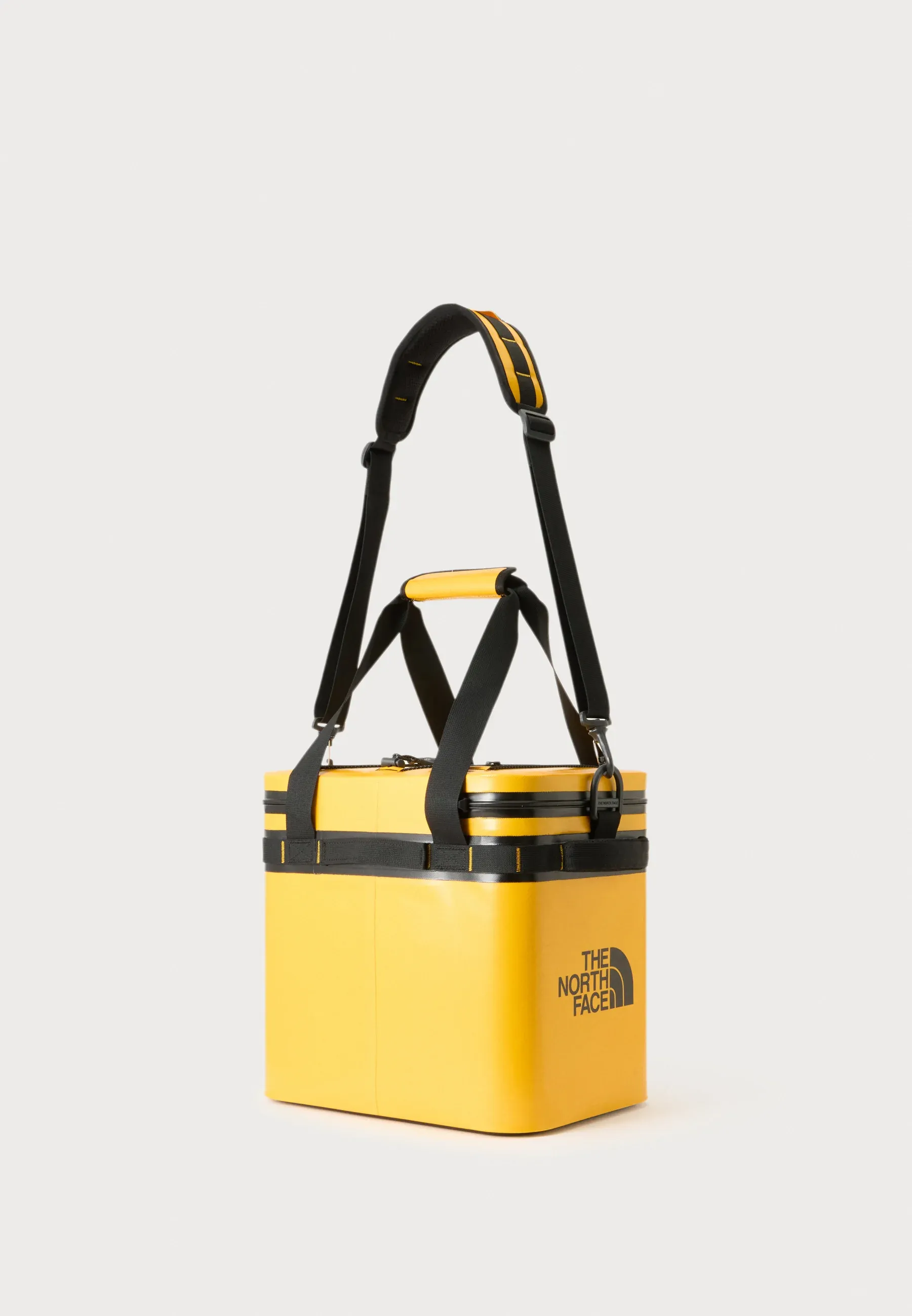 The North Face Base Camp Cooler 15 Qt Zaino Summit Gold Couleur noir