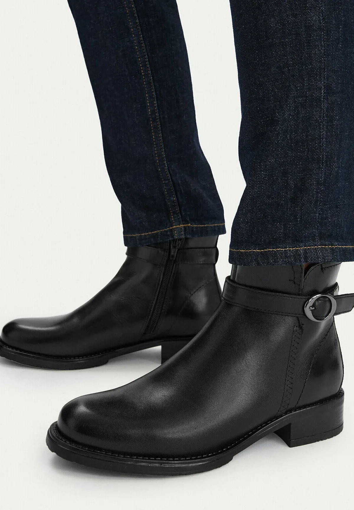Lasocki Bottes cheville femmes noires 5907964180258 Stivali Da Neve noir