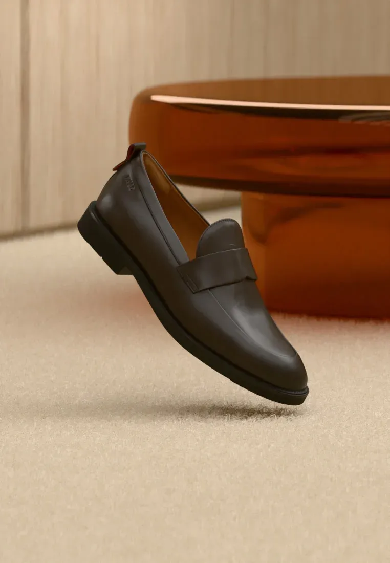 Hugo Ginsby Chaussures sans lacets Brun foncé