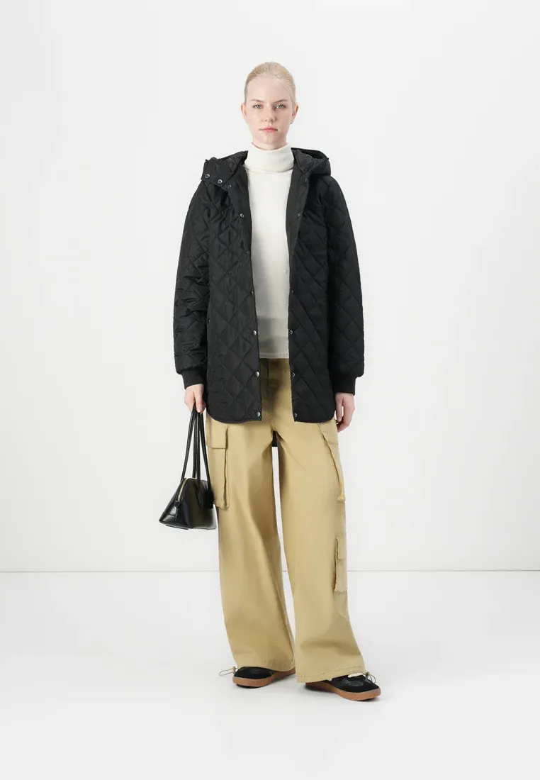 Vila Vitate Hooded Jacket Manteau d'hiver Black Beauty