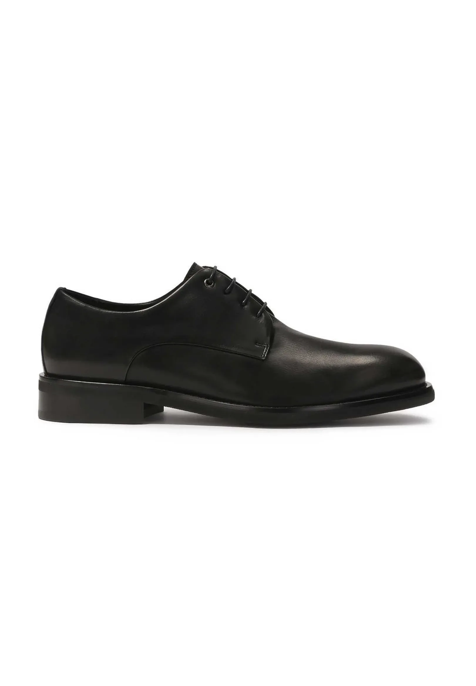 Kazar Stringate Black