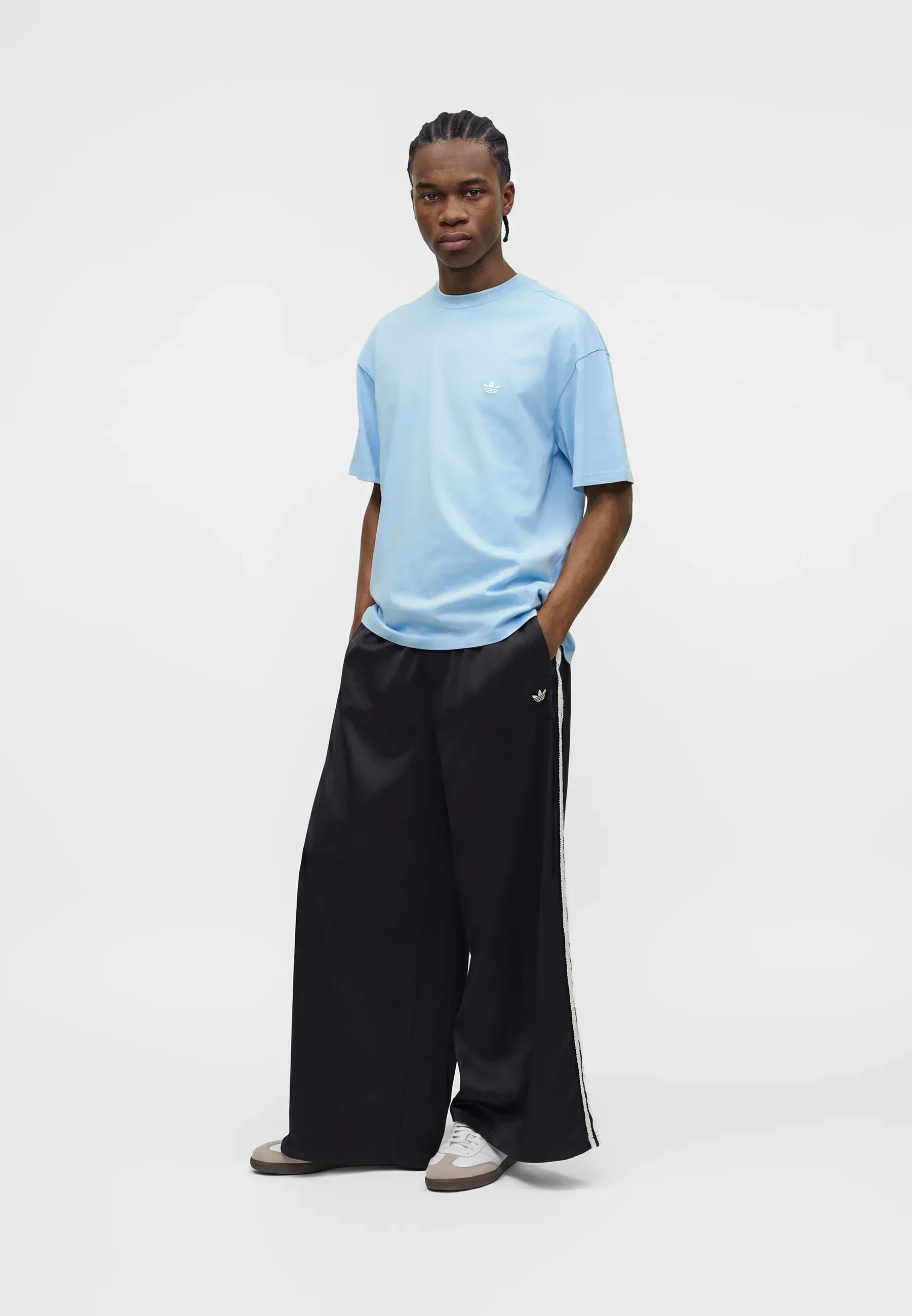 Tee Adidas Originals Unisexe T-shirt Basic Clear Sky