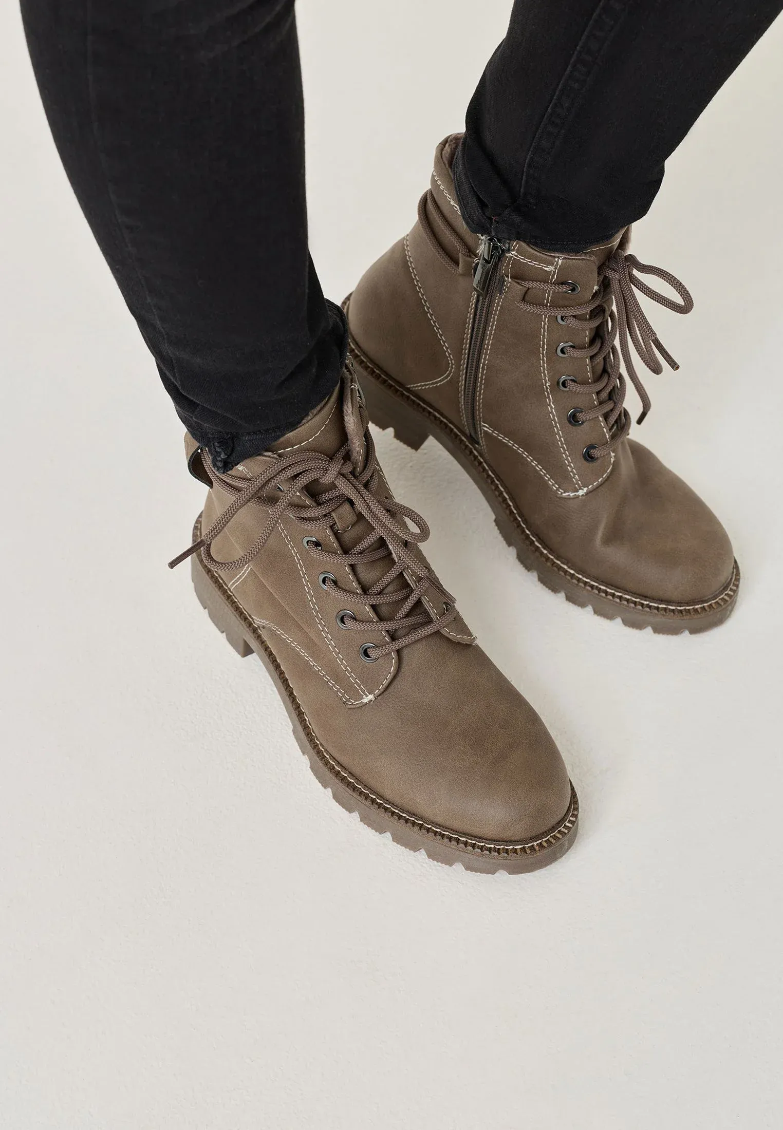 Tamaris Stivaletti Stringati Taupe