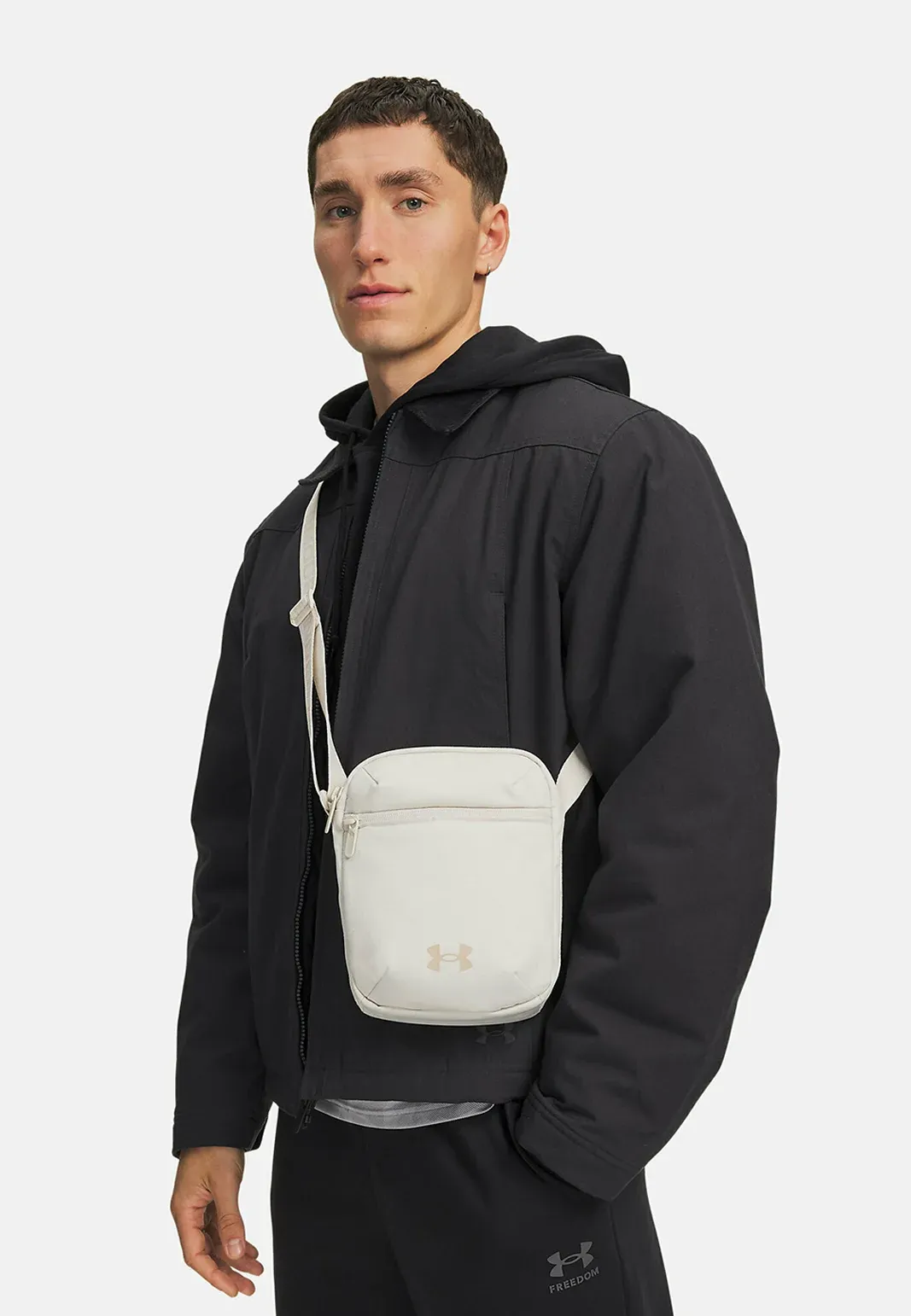 Sacs-baudriers Under Armour New Ua Essential Crossbo Unisexe Borsa A Tracolla Vanille