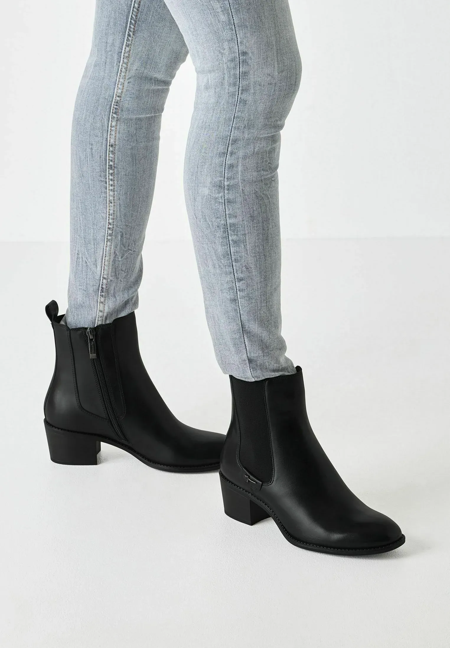 Tamaris Chelsea Bottes en cuir noir