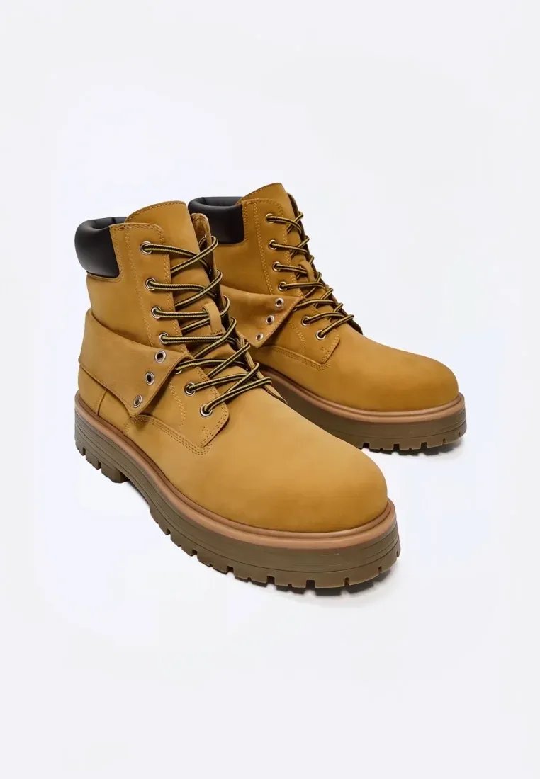 Bershka Bottes de travail à lacets cheville Stivaletti stringati jaune moutarde