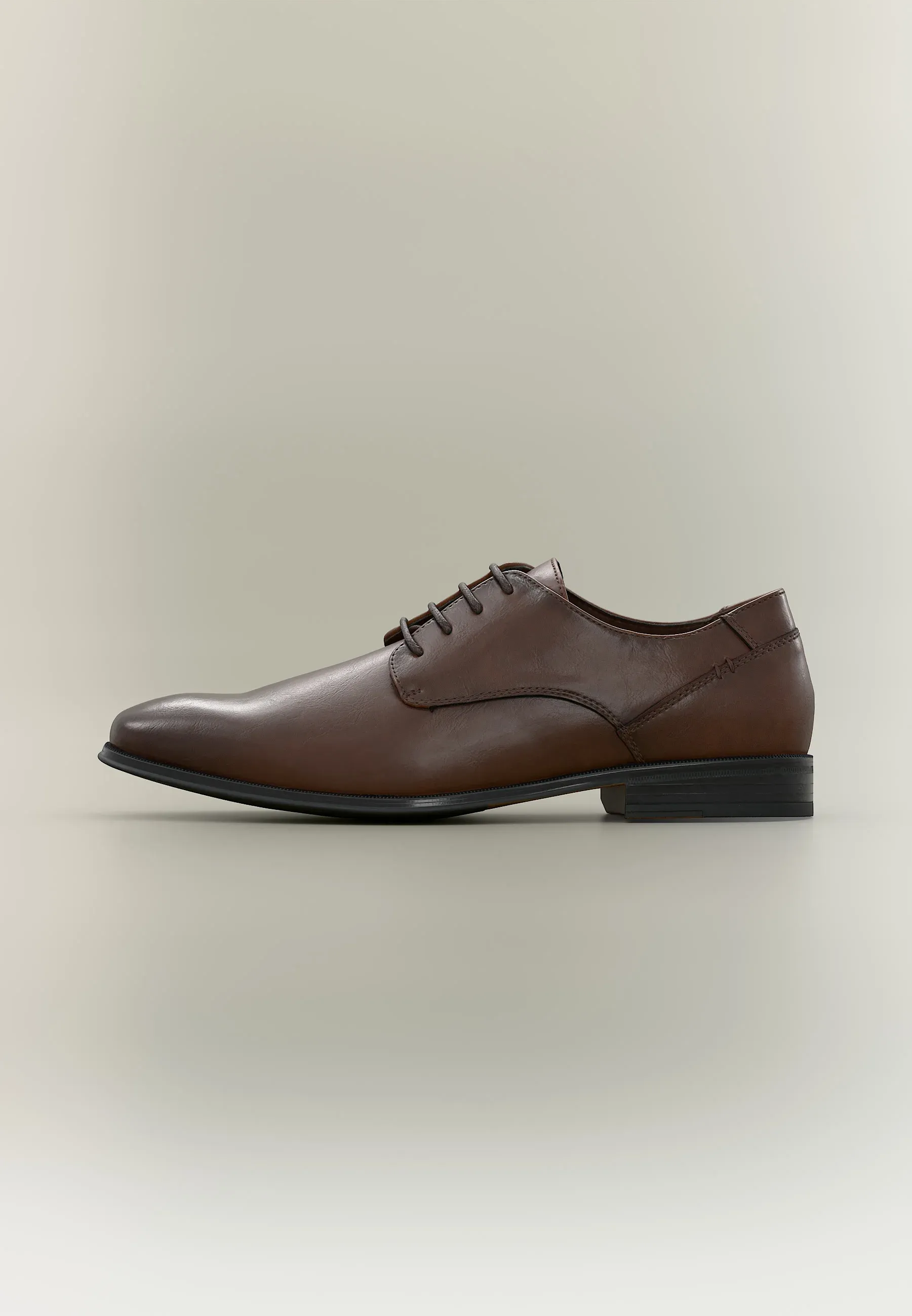 Pier One Stringate Brun Foncé