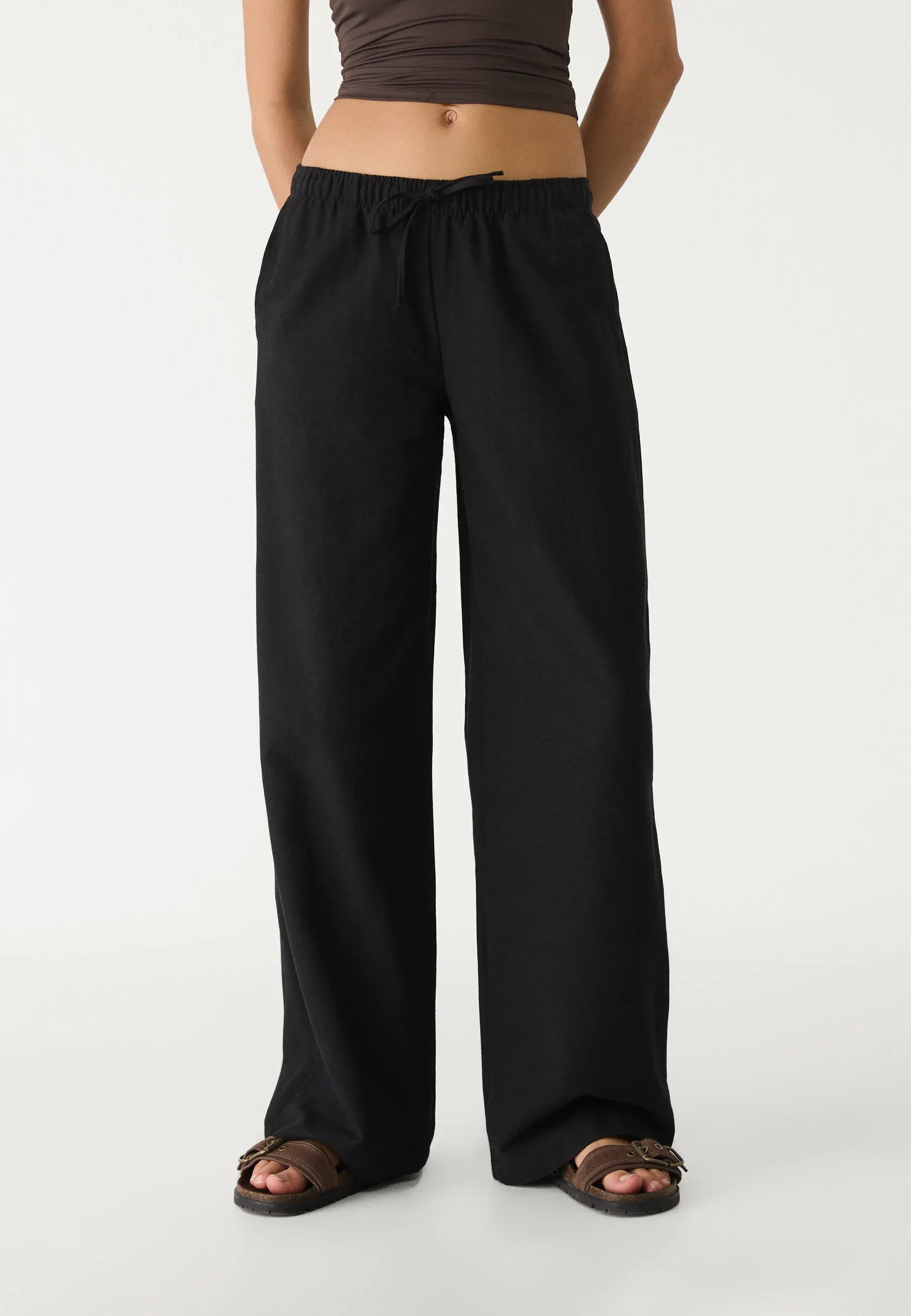 Stradivarius Pantalons à cordon noir