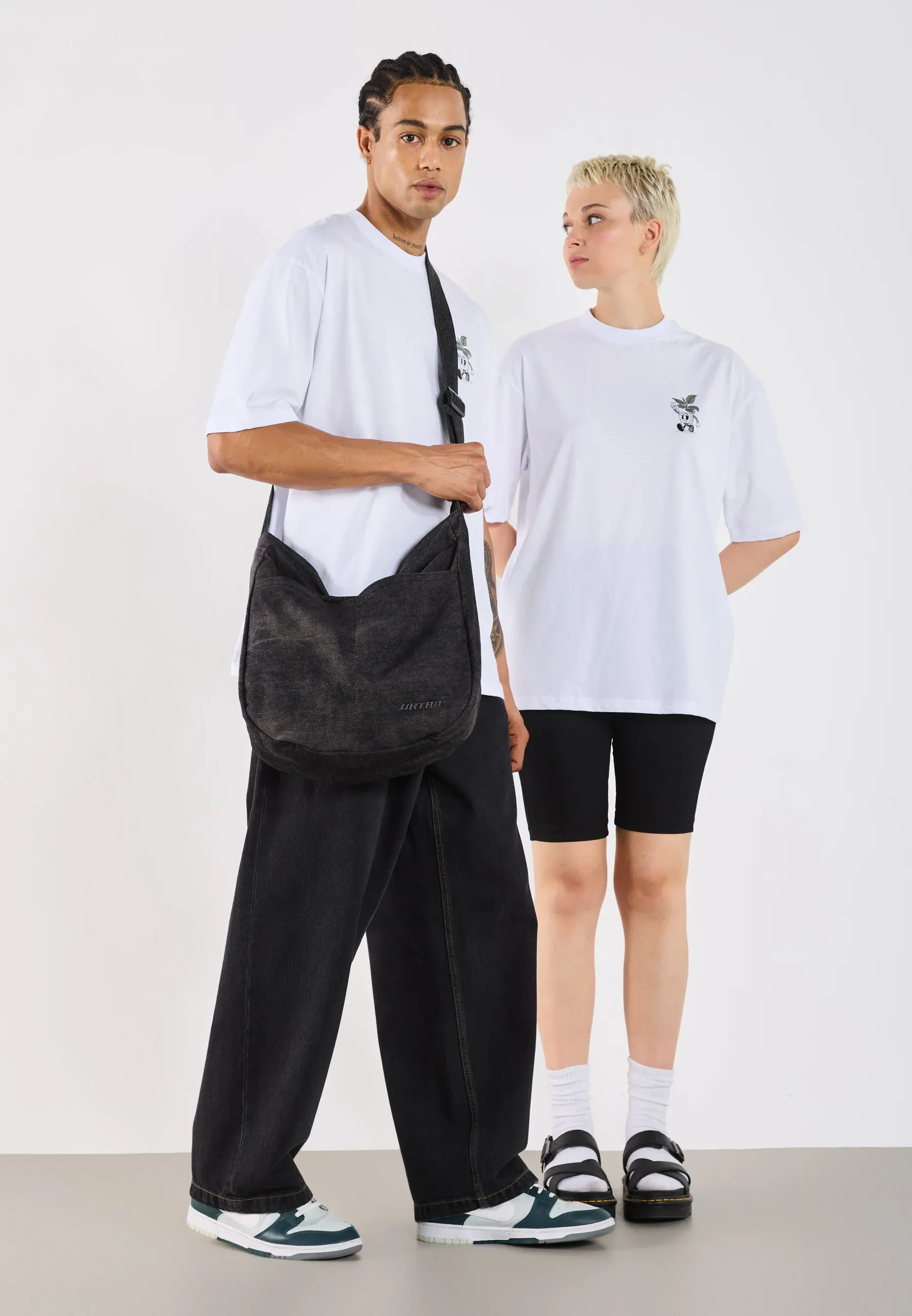 Yourturn Sac à main unisexe Noir