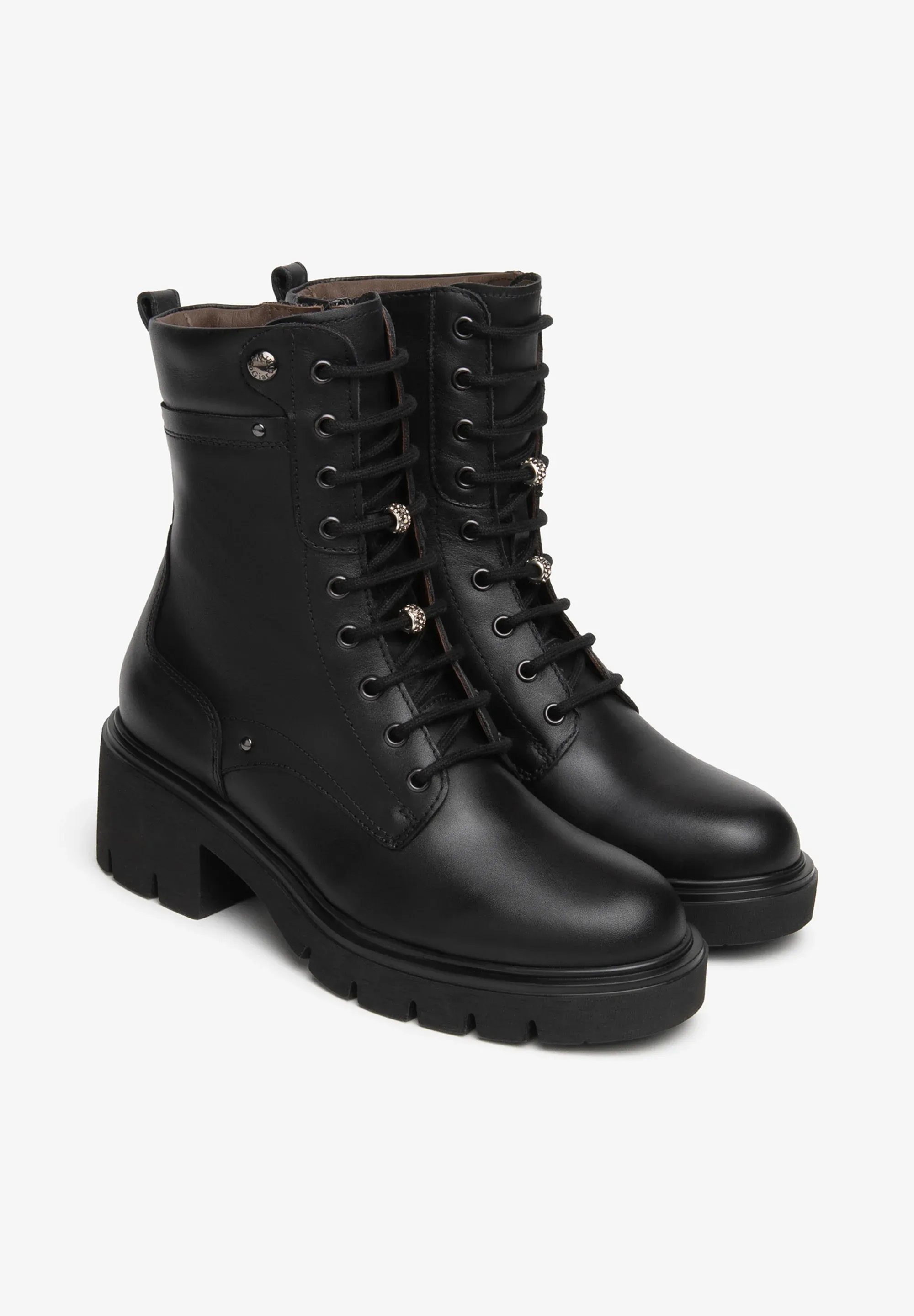 Nerogiardini Bottes à lacets Noir