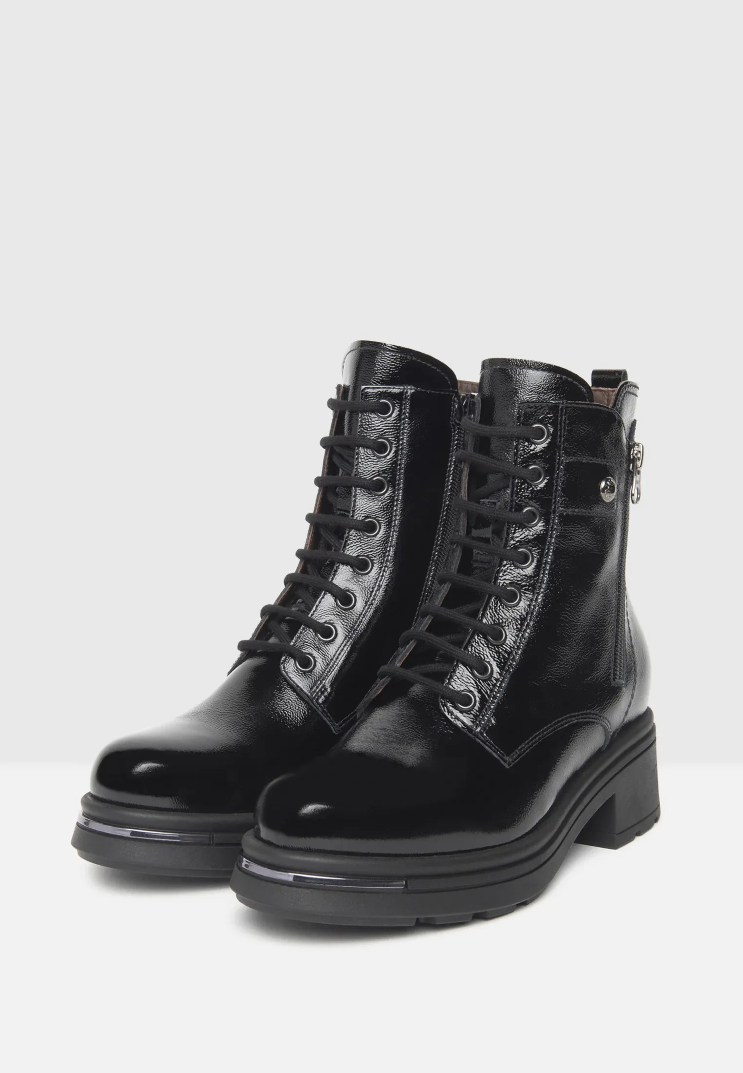 Nerogiardini Bottes à lacets Noir