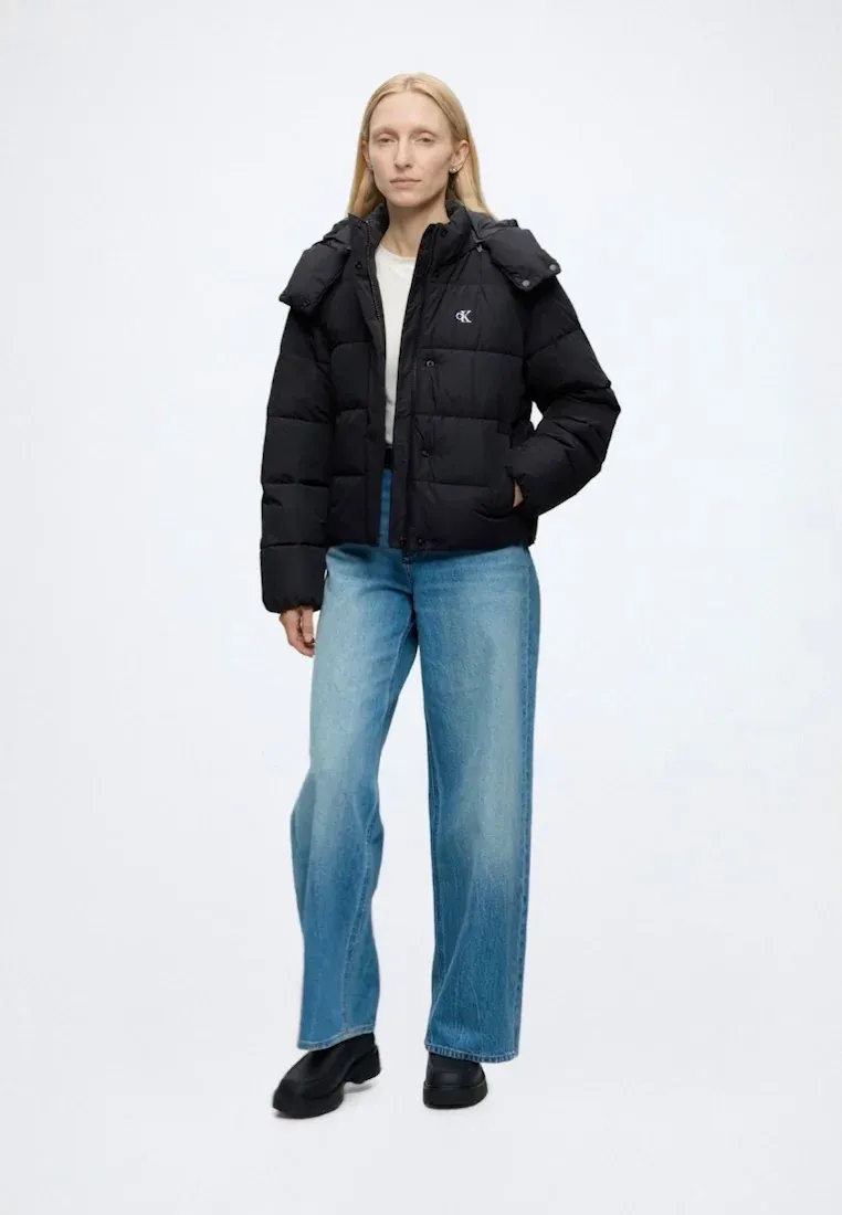 Veste d'hiver matelassée Calvin Klein Jeans Short Black