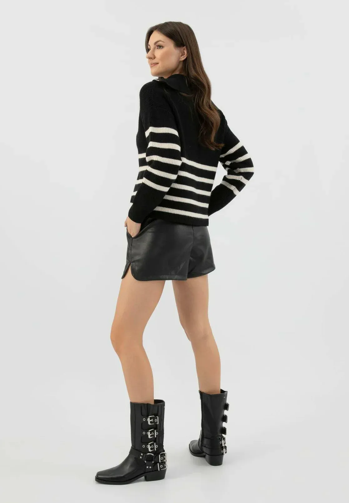 Wojas Bottes texanes biker noires