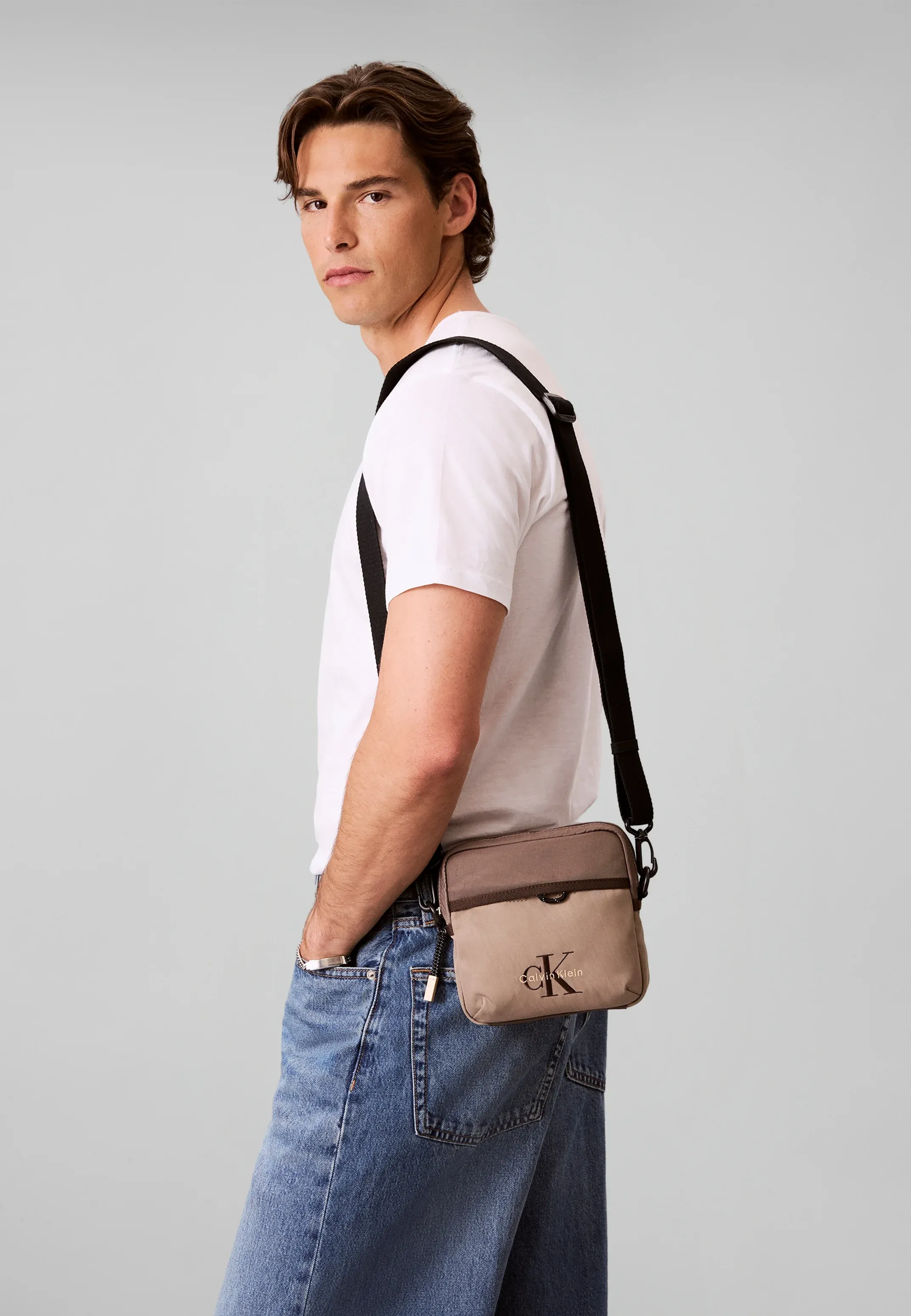 Calvin Klein Bold Square Sac à bandoulière Desert Taupe